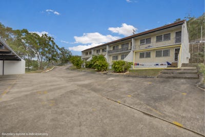 /international/au/4-32-elizabeth-street-south-gladstone-qld-151159696/