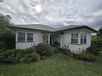 /international/au/15-king-street-goombungee-qld-150814544/