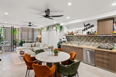 /international/au/224-225-5-triton-street-palm-cove-qld-151611708/