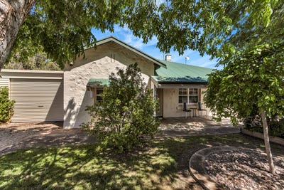 /international/au/8-station-street-wasleys-sa-152631284/