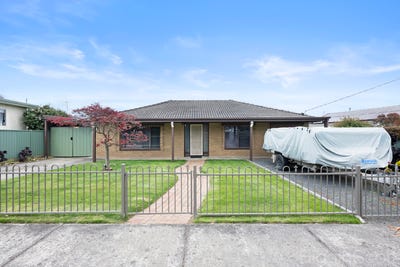 /international/au/1-albion-street-sebastopol-vic-152631184/