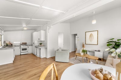 /international/au/24-paris-street-west-end-qld-148580444/