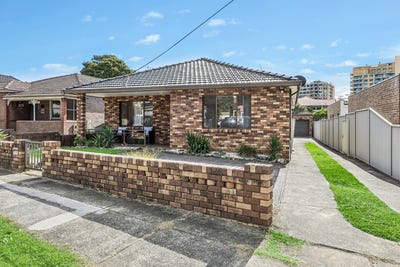 /international/au/8-beach-street-kogarah-nsw-151469848/