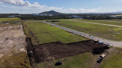 /international/au/115-dundee-drive-stapylton-qld-505046020/