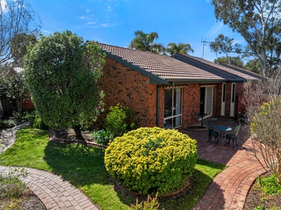 /international/au/1-9-statesman-drive-benalla-vic-152438536/