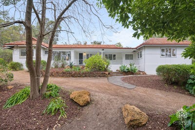 /international/au/51-kalamunda-road-kalamunda-wa-152644060/