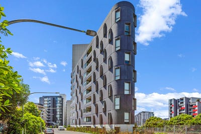 /international/au/206-7-mungo-scott-place-summer-hill-nsw-152222528/