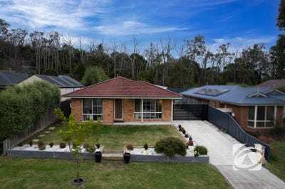 /international/au/22-donday-court-pakenham-vic-148482396/