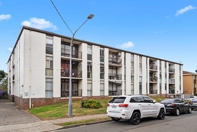 /international/au/1-25-norfolk-street-liverpool-nsw-148748784/