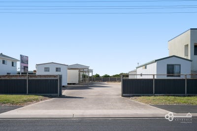 /international/au/4-carpenter-rocks-road-carpenter-rocks-sa-152481224/