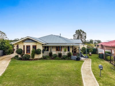 /international/au/28-charles-avenue-casino-nsw-151496052/
