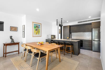 /international/au/2214-100-duporth-avenue-maroochydore-qld-151285060/