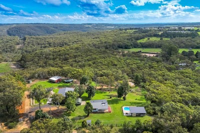 /international/au/73-forest-road-kulnura-nsw-150559272/