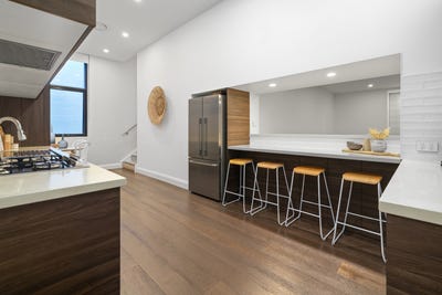 /international/au/2-47-newcomen-street-newcastle-nsw-151515772/