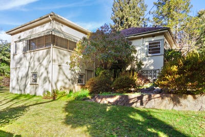 /international/au/34-gladstone-road-leura-nsw-148432624/