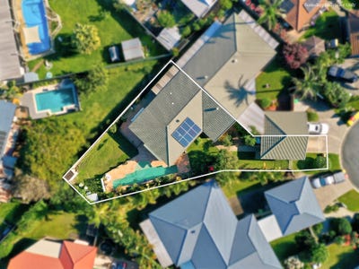/international/au/1-8-valmai-court-burleigh-waters-qld-151397712/