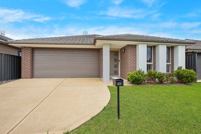 /international/au/83-fairmont-boulevard-hamlyn-terrace-nsw-150967288/