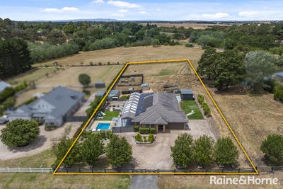/international/au/10-rivergum-road-riddells-creek-vic-150050172/