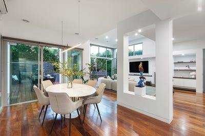 /international/au/35-washington-street-toorak-vic-151091456/