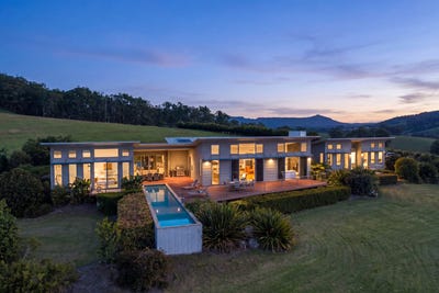 /international/au/210-grahams-road-barrengarry-nsw-151355720/