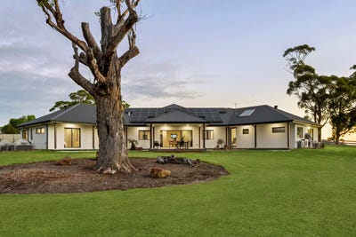 /international/au/4-ballochmyle-lane-langwarrin-south-vic-150639460/