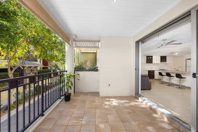 /international/au/2-3208-central-place-carrara-qld-151967444/