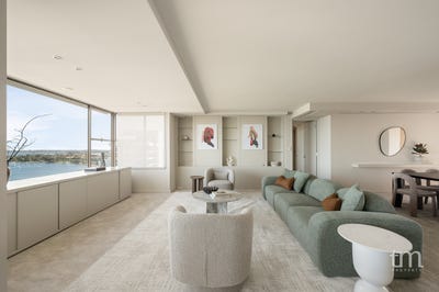 /international/au/15-14-18-kings-park-avenue-crawley-wa-152614396/