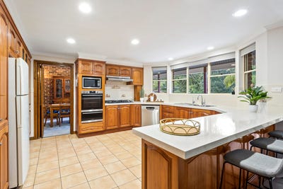 /international/au/207-209-derribong-drive-cordeaux-heights-nsw-151271112/