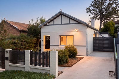 /international/au/28-benaroon-road-lakemba-nsw-152143100/