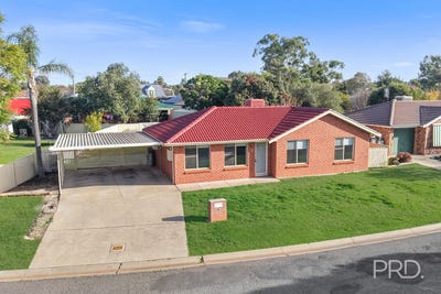 /international/au/5-caley-close-tamworth-nsw-151502100/