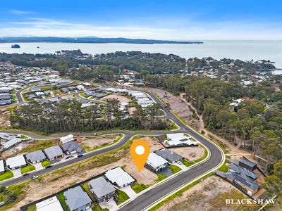 /international/au/53-freycinet-drive-sunshine-bay-nsw-204220480/