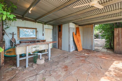 /international/au/89-alice-street-cloncurry-qld-151214292/