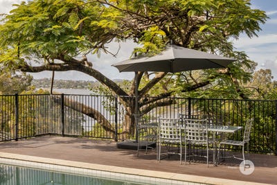 /international/au/125-the-esplanade-st-lucia-qld-151307576/