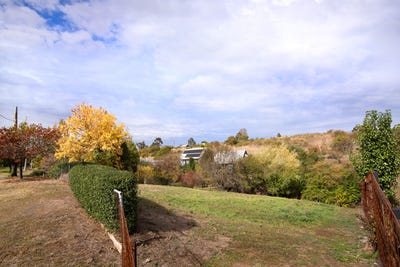 /international/au/lot-120-14-creswick-rd-clunes-vic-204665384/