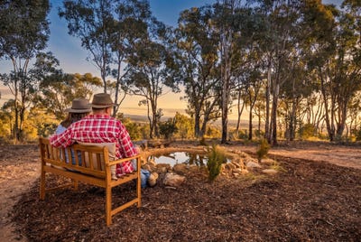 /international/au/-carolyn-s-creek-5388-gundaroo-road-gundaroo-nsw-151233312/