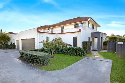 /international/au/9-3-suttor-road-moss-vale-nsw-151065824/