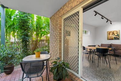 /international/au/1-18-alma-road-clayfield-qld-151408684/