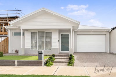 /international/au/37-fellows-road-mickleham-vic-151229976/