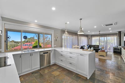 /international/au/24-burtonwood-court-neerim-south-vic-147846964/