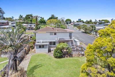 /international/au/2-beeka-street-labrador-qld-147331388/