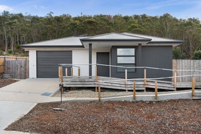 /international/au/87-charlotte-street-new-norfolk-tas-151288688/
