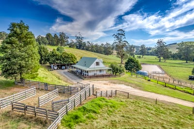 /international/au/2-fowlers-road-ellinbank-vic-700401732/
