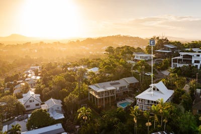 /international/au/5-binnea-street-yaroomba-qld-151410588/