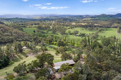 /international/au/443-howes-creek-goughs-bay-road-goughs-bay-vic-150875040/