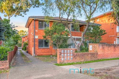/international/au/11-65-macdonald-street-lakemba-nsw-151103648/