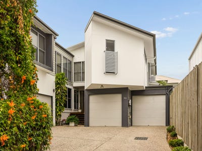 /international/au/70b-riding-road-hawthorne-qld-152664056/