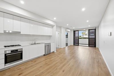/international/au/12-114-great-western-highway-westmead-nsw-152653092/