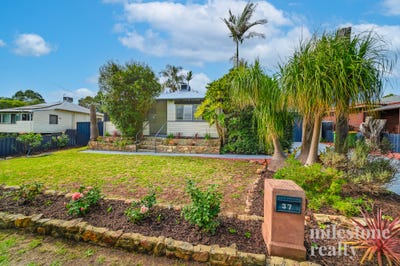 /international/au/37-mcandrew-street-brunswick-wa-151311076/