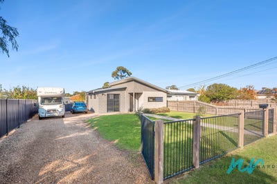 /international/au/405-ibbotson-street-st-leonards-vic-151172816/