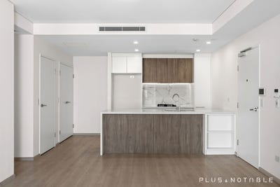 /international/au/206-1-herlina-crescent-rouse-hill-nsw-152511812/